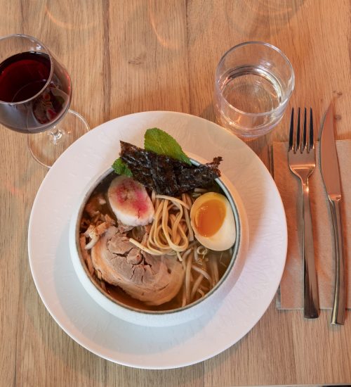 noahtia bar restaurant queer sarlat dordogne cuisine fusion fait maison asiatique perigord 19